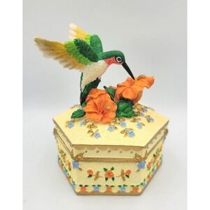 Holsted House 2001 Ruby Throated Hummingbird Wings of Love Music And Trinket Box